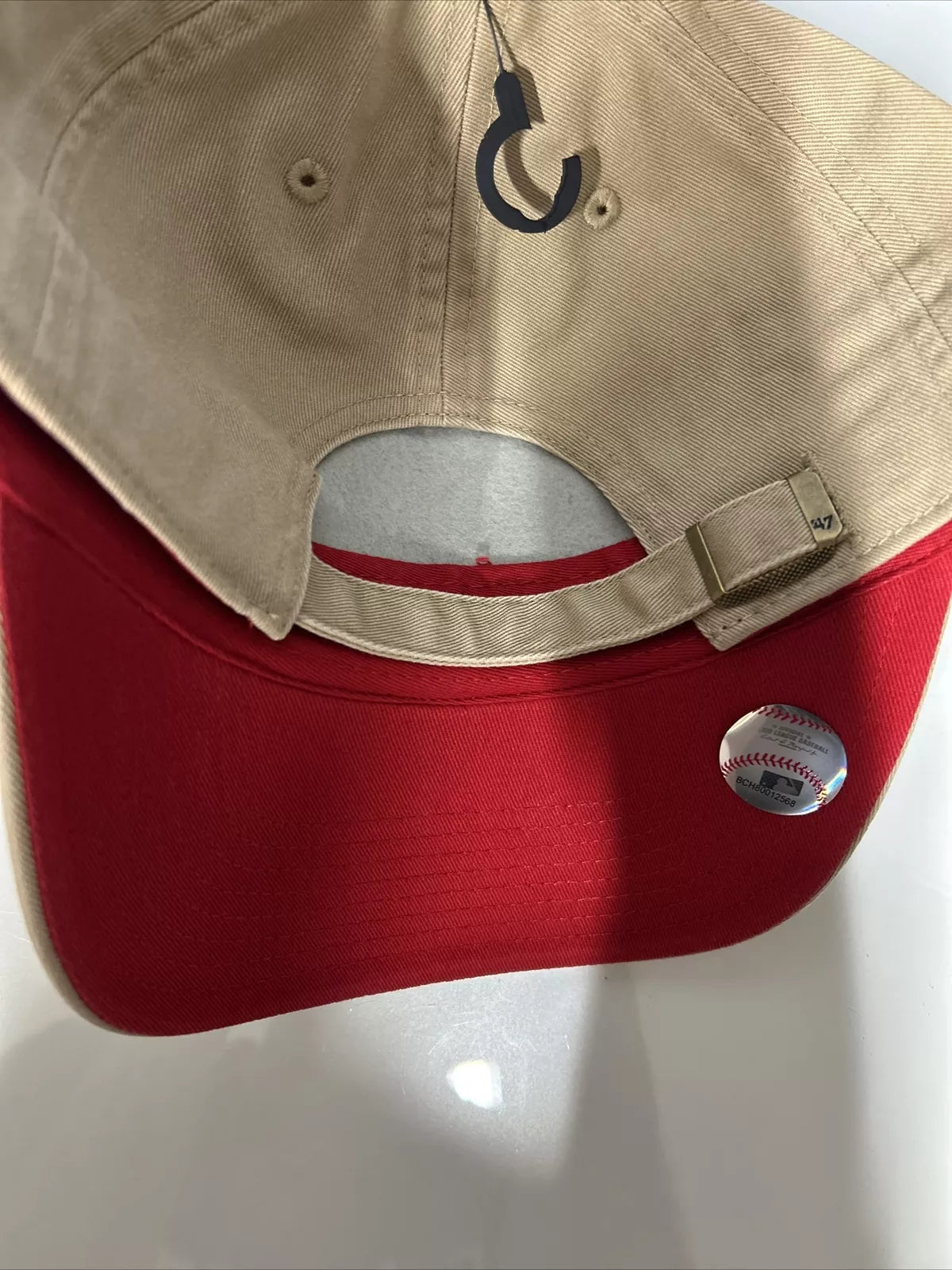 New York Yankees Icon Khaki and Red Clean Up Dad Hat