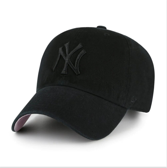 New York Yankees Black Red 47 Brand Ballpark Clean Up Dad Hat