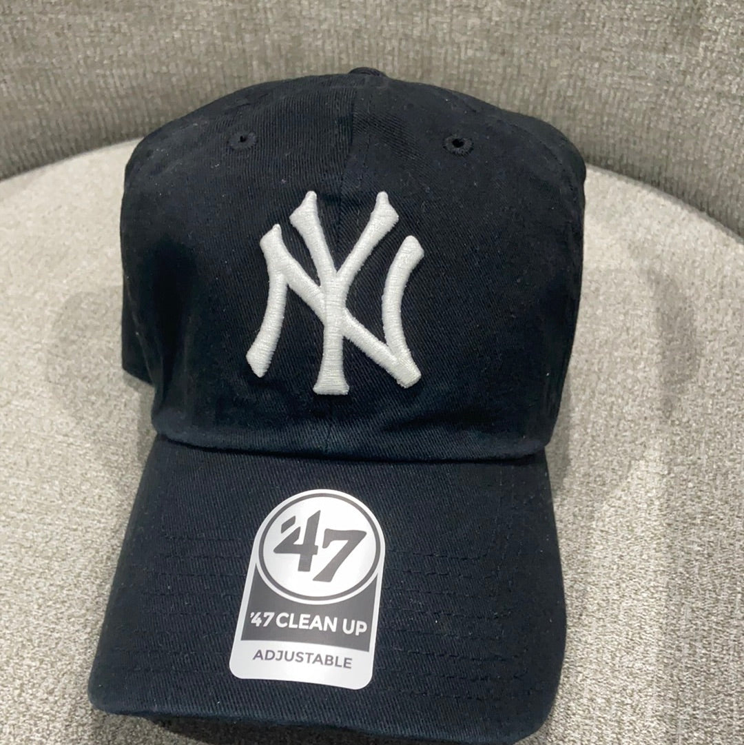 New York Yankees Gray 47 Clean Up Cap