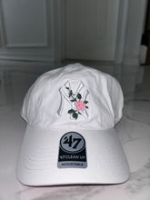 Load image into Gallery viewer, `47 Brand New York Yankees Pink Thorn Clean Up Dad Hat White