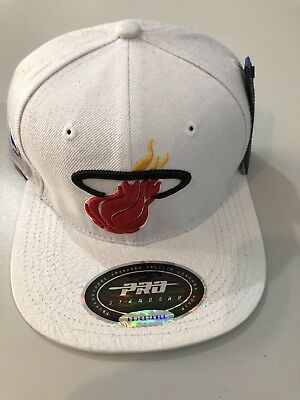 Miami Heat Pro Standard Snapback Hat