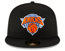 Load image into Gallery viewer, New York Knicks New Era 59FIFTY Fitted Hat