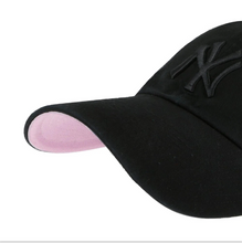 Load image into Gallery viewer, New York Yankees 47 Brand Ballpark Clean Up Dad Hat Black/Pink Bottom