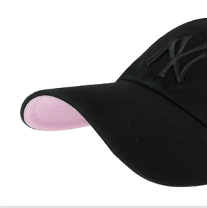New York Yankees 47 Brand Ballpark Clean Up Dad Hat Black/Pink Bottom