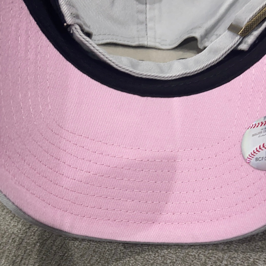 New York Yankees `47 Brand Grey Clean Up Adjustable Hat with Petal Pink Brim