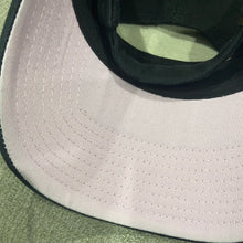 Load image into Gallery viewer, New York Yankees `47 Brand Black Clean Up Adjustable Hat with Petal Pink Brim