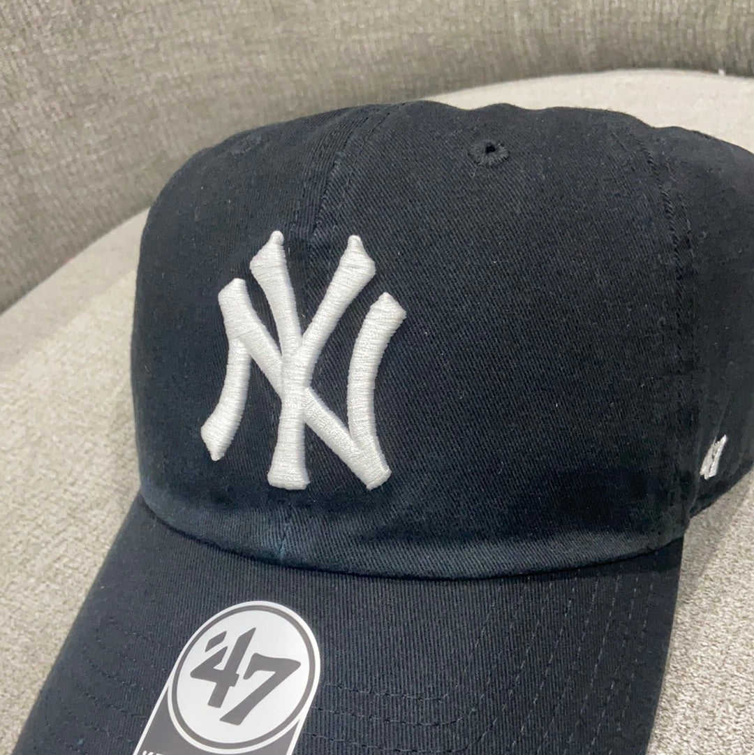 47 Brand New York Yankees Black White Clean Up Cap - Black