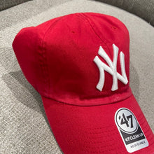 Load image into Gallery viewer, New York Yankees `47 Brand Red Clean Up Adjustable Hat with Sky Blue Brim