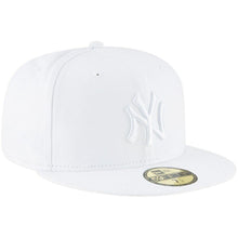 Load image into Gallery viewer, New York Yankees Whiteout Basic 59Fifty Fitted - City Limit NY